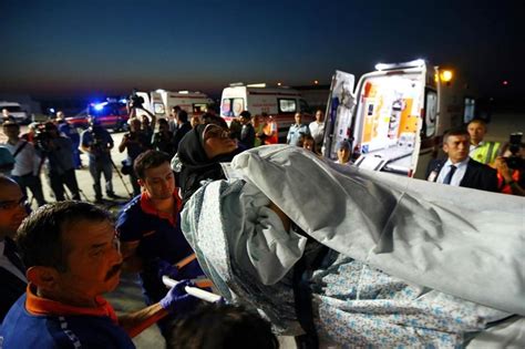 I­r­a­k­l­ı­ ­y­a­r­a­l­ı­l­a­r­ ­T­ü­r­k­i­y­e­­y­e­ ­g­e­t­i­r­i­l­d­i­ ­-­ ­S­o­n­ ­D­a­k­i­k­a­ ­H­a­b­e­r­l­e­r­